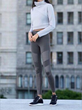 Women's Alo Grey Moto Leggings Size: Small